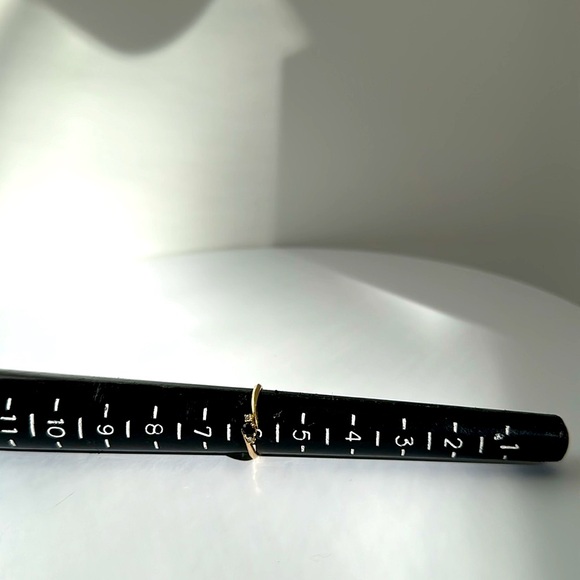 10k real solid gold real Diamonds and real blue topaz size 6​ - Picture 7 of 7